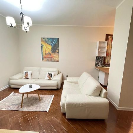 Mediterranean Sea Apartment City Center Durres Ngoại thất bức ảnh