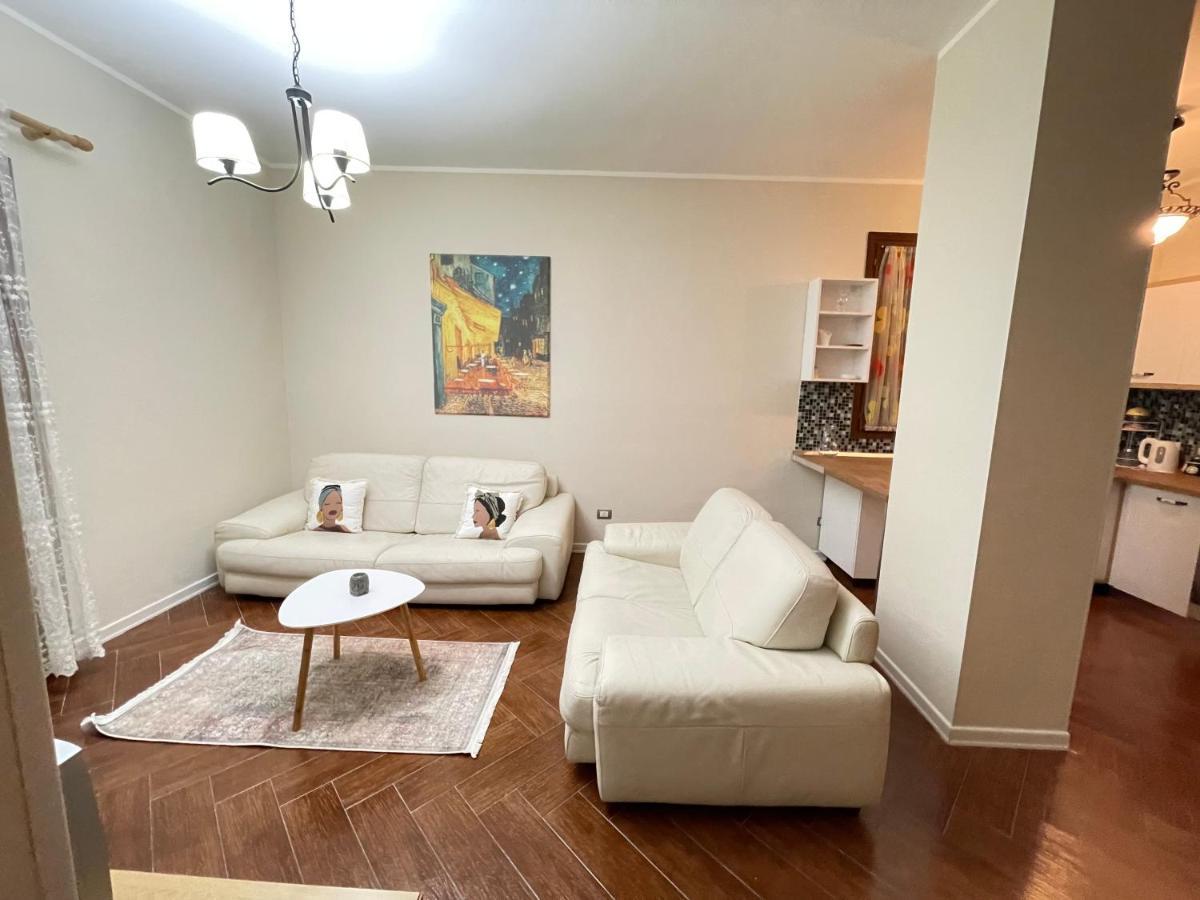 Mediterranean Sea Apartment City Center Durres Ngoại thất bức ảnh